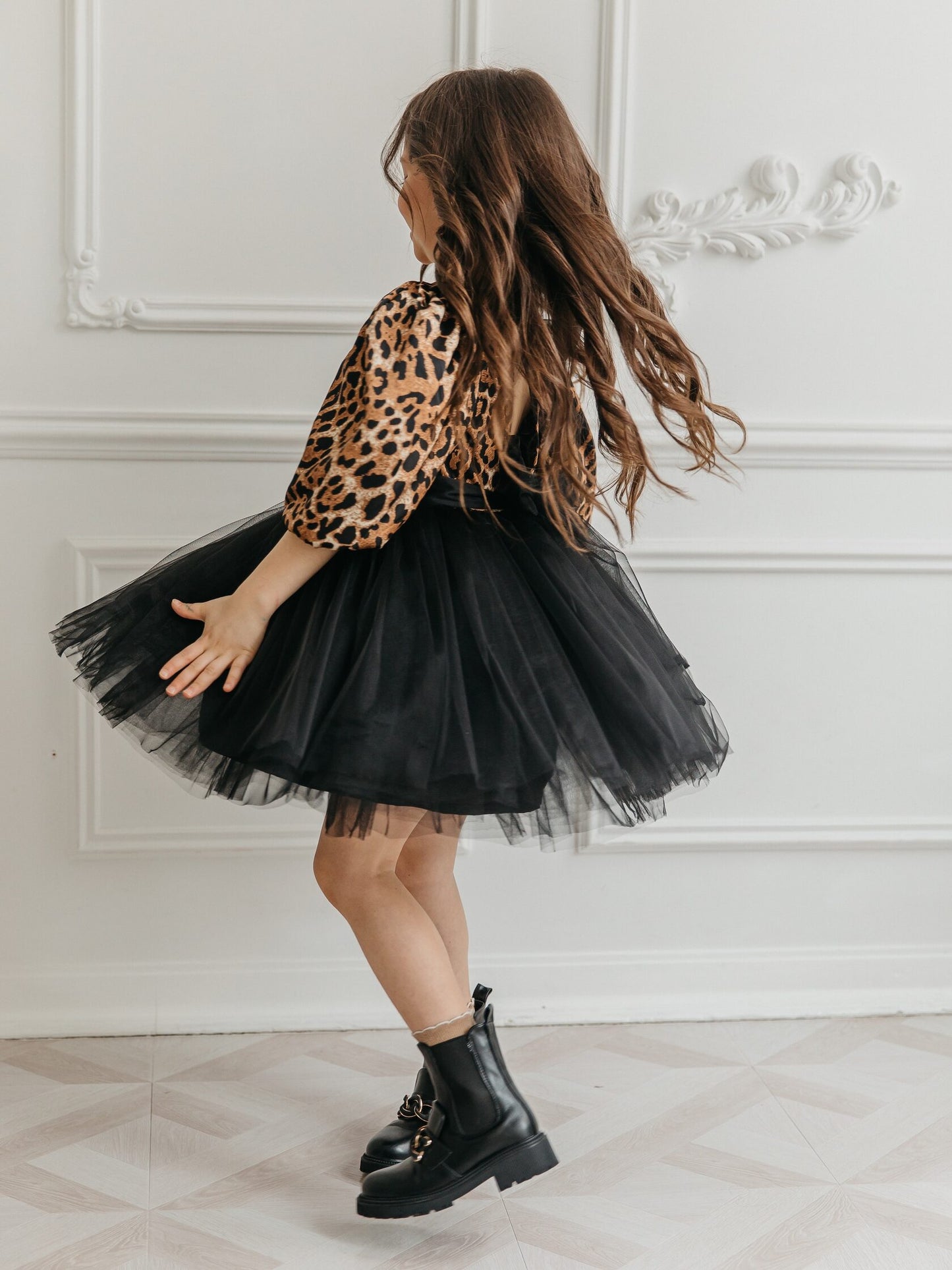 Dress "Sofi", leo